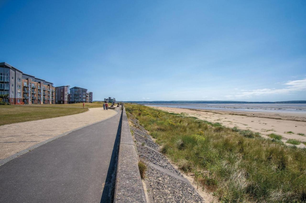 Beach View - 2 Bedroom Apartment - Llanelli Exteriér fotografie