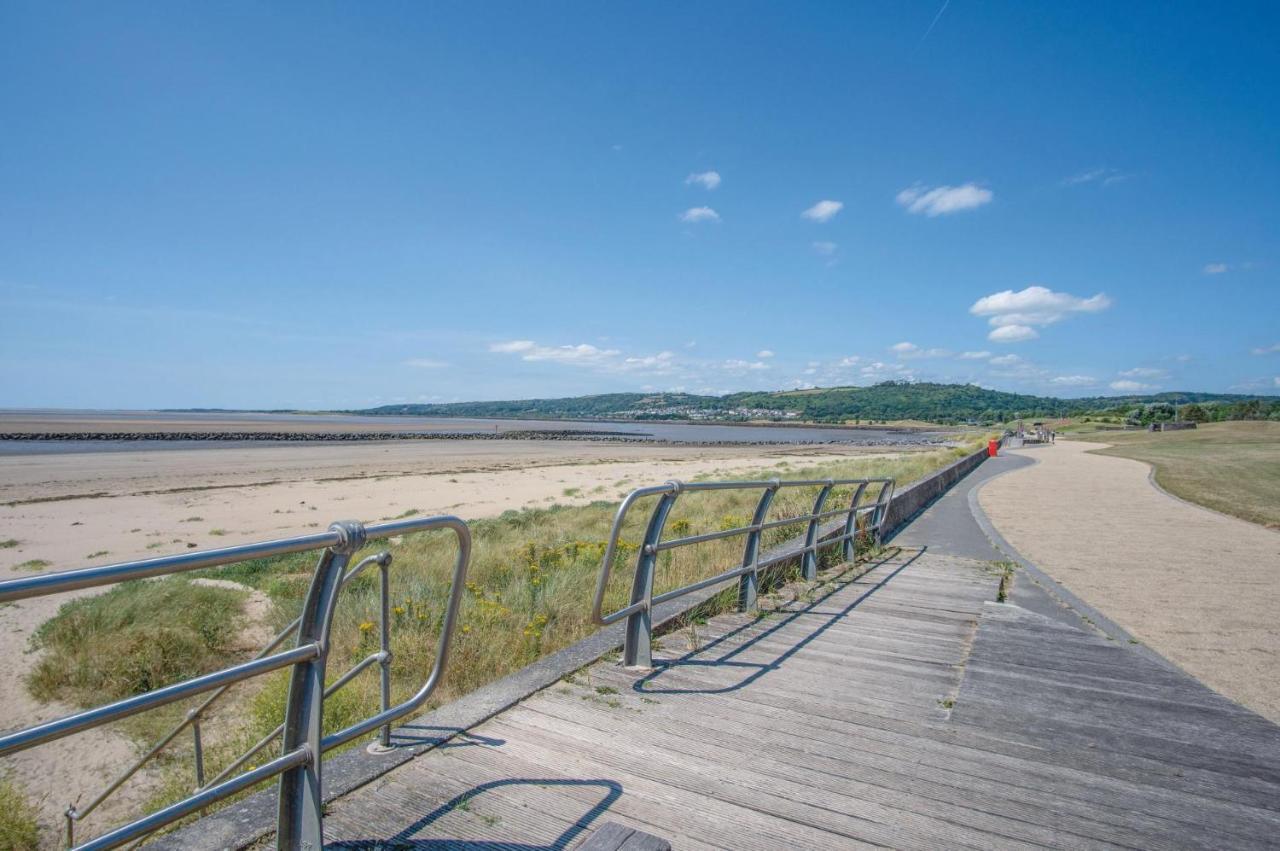 Beach View - 2 Bedroom Apartment - Llanelli Exteriér fotografie